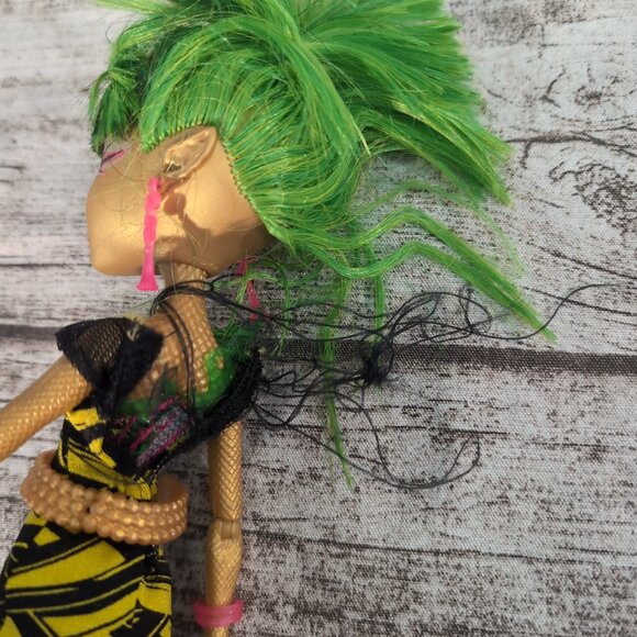 Mattel Monster High Doll Lot – Frankie Stein, Clawdeen Wolf & More - Picture 8 of 10